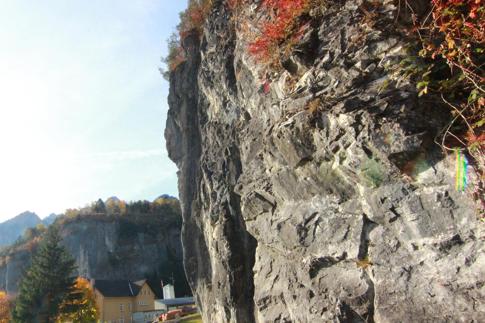 Ferienhaus Zum Klettersteig - Kletterwand, Abstellraum Fuer Ski Oder Bikes, Sauna, Kellerbar, Villa Burs ภายนอก รูปภาพ